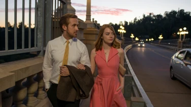La La Land film trailer button