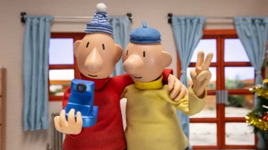 Pat et Mat en hiver (KFP) film trailer button