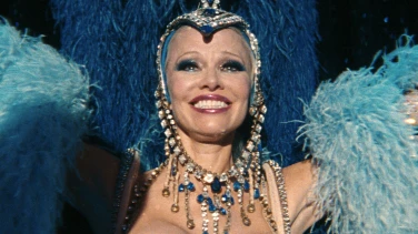 The Last Showgirl film trailer button