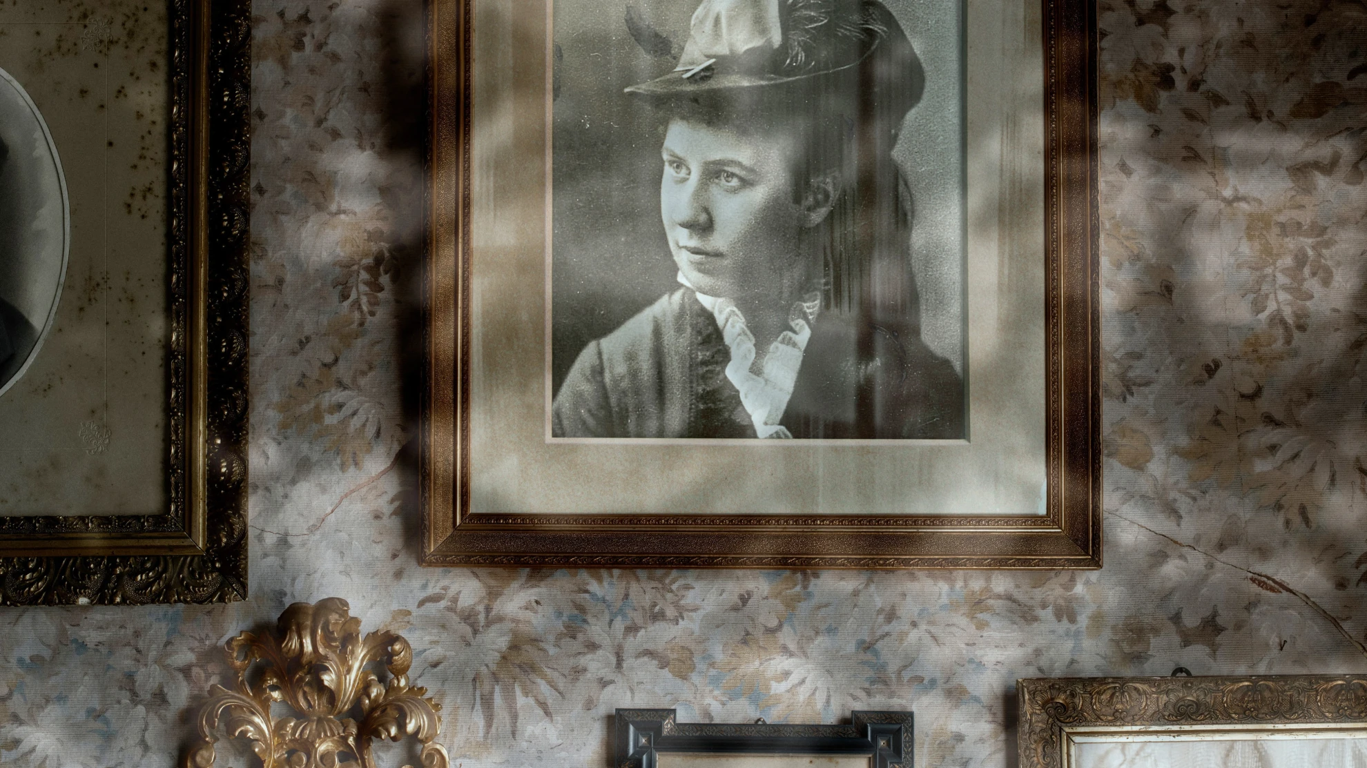 LYDIA – Aufzeichnungen aus dem Irrenhaus hero banner image placeholder