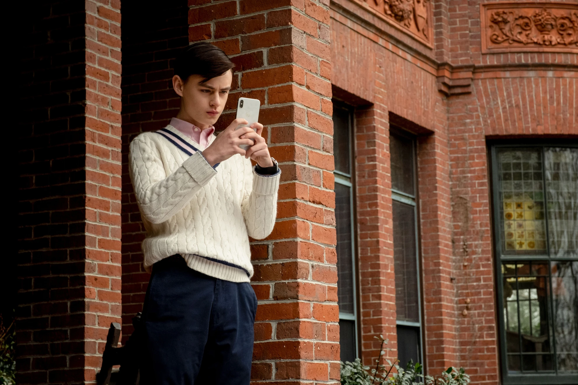 Knives Out hero banner image placeholder