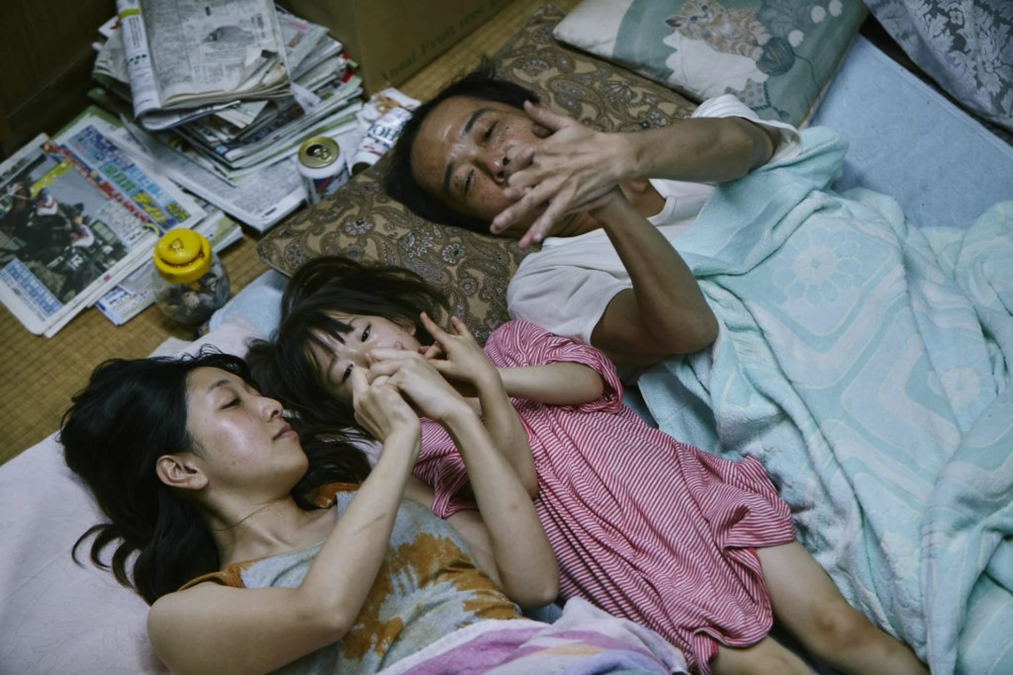 Shoplifters hero banner image