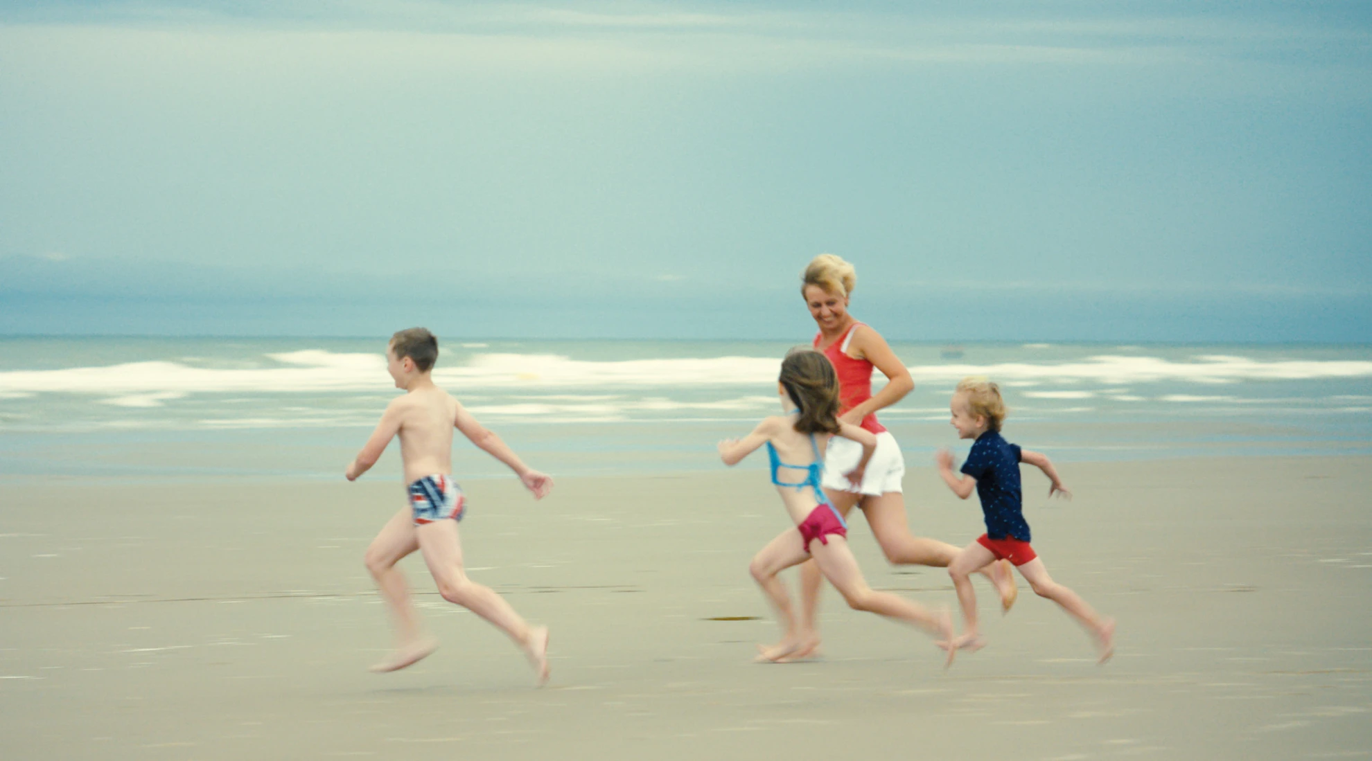 Petite fille hero banner image placeholder