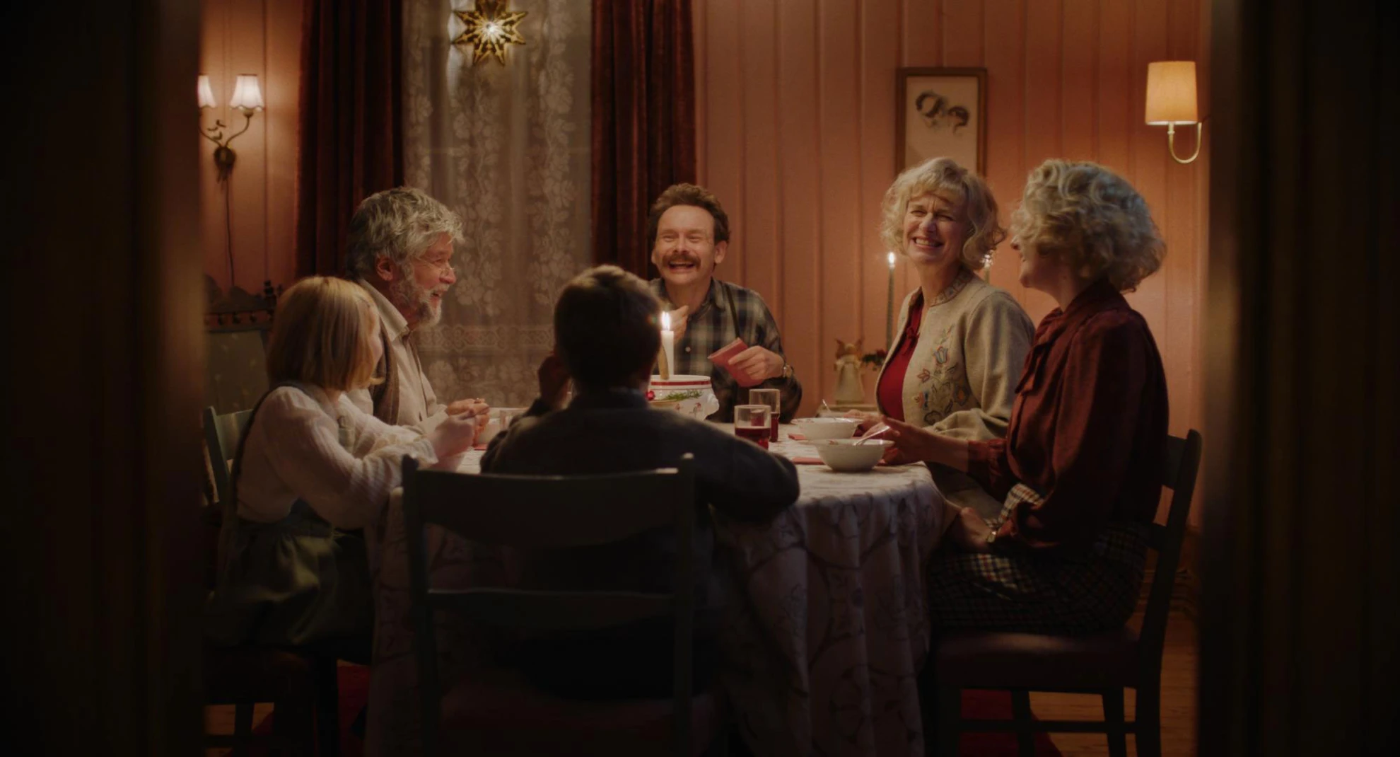 Ein Weihnachtsfest für Teddy hero banner image placeholder