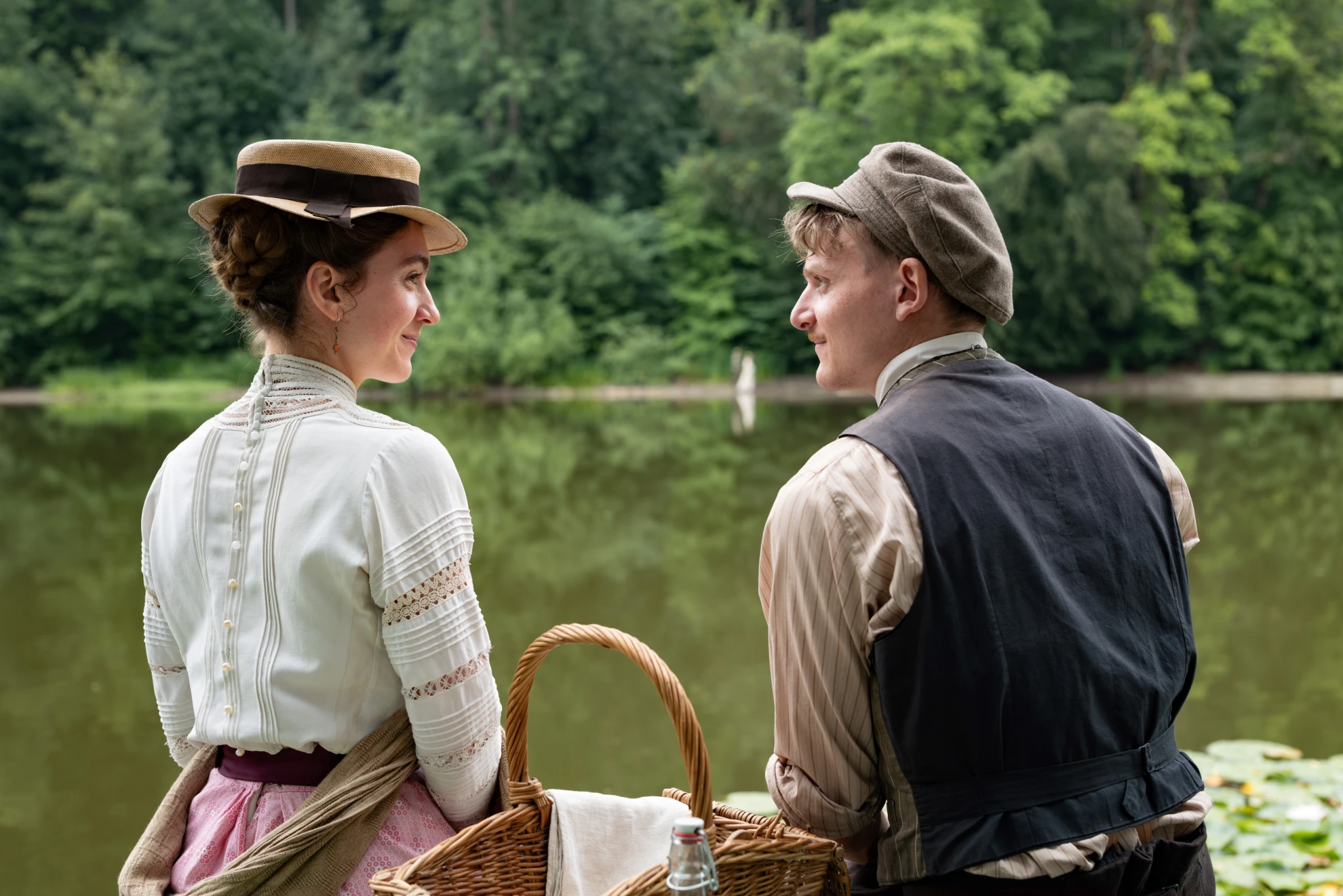 Friedas Fall hero banner image placeholder