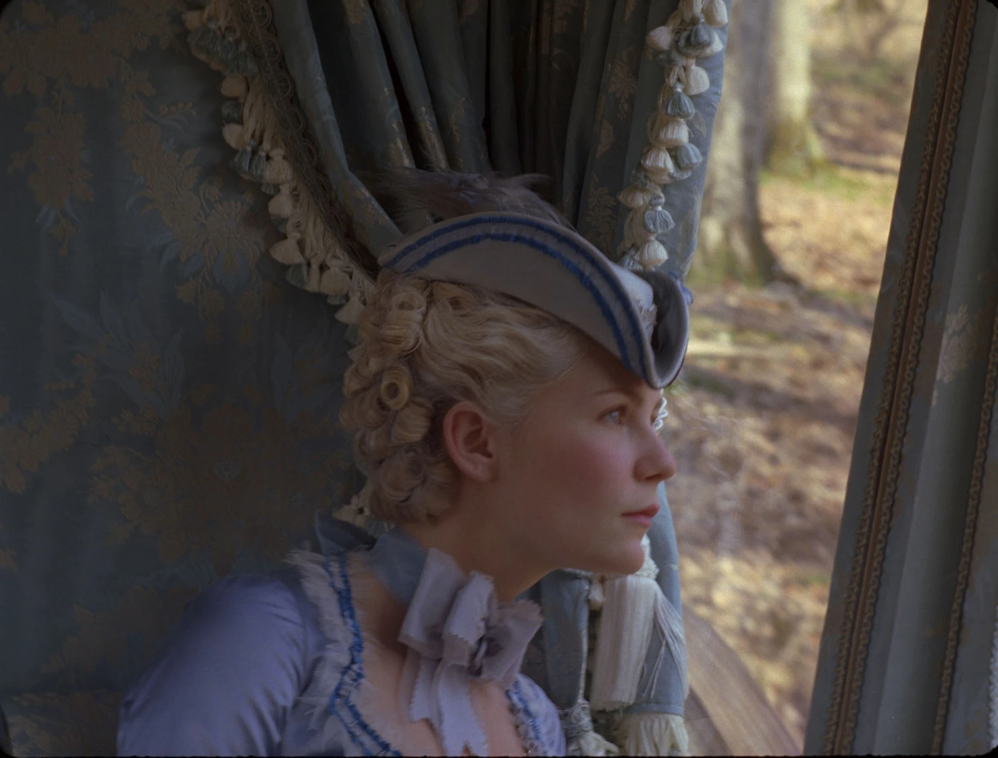 Marie-Antoinette hero banner image placeholder