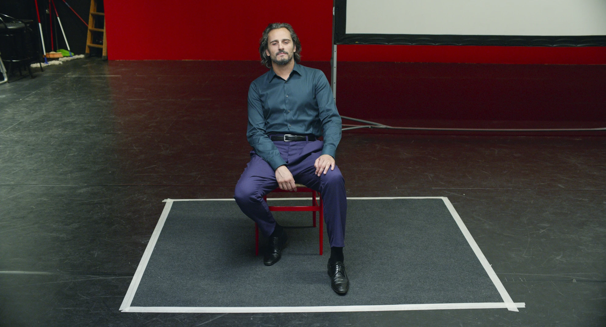 Dolor y gloria hero banner image placeholder