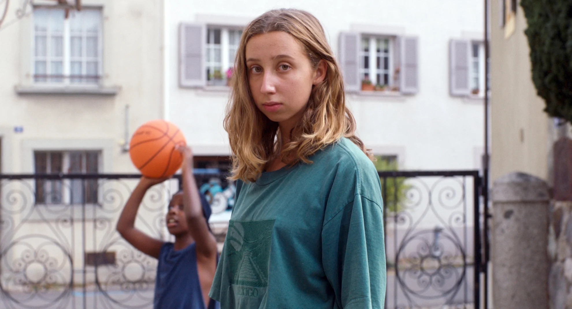 L' amour du monde hero banner image placeholder