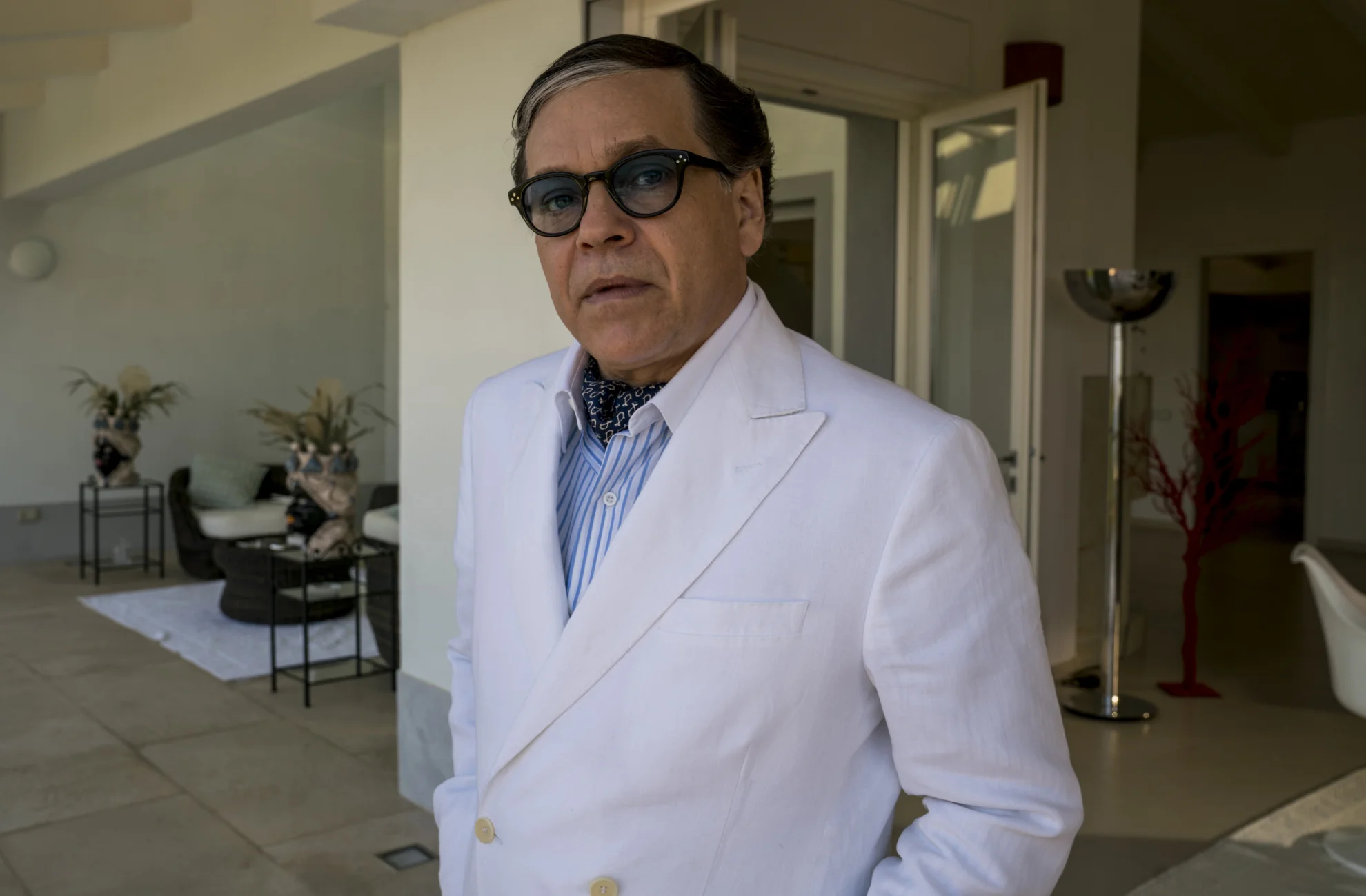 Loro hero banner image placeholder