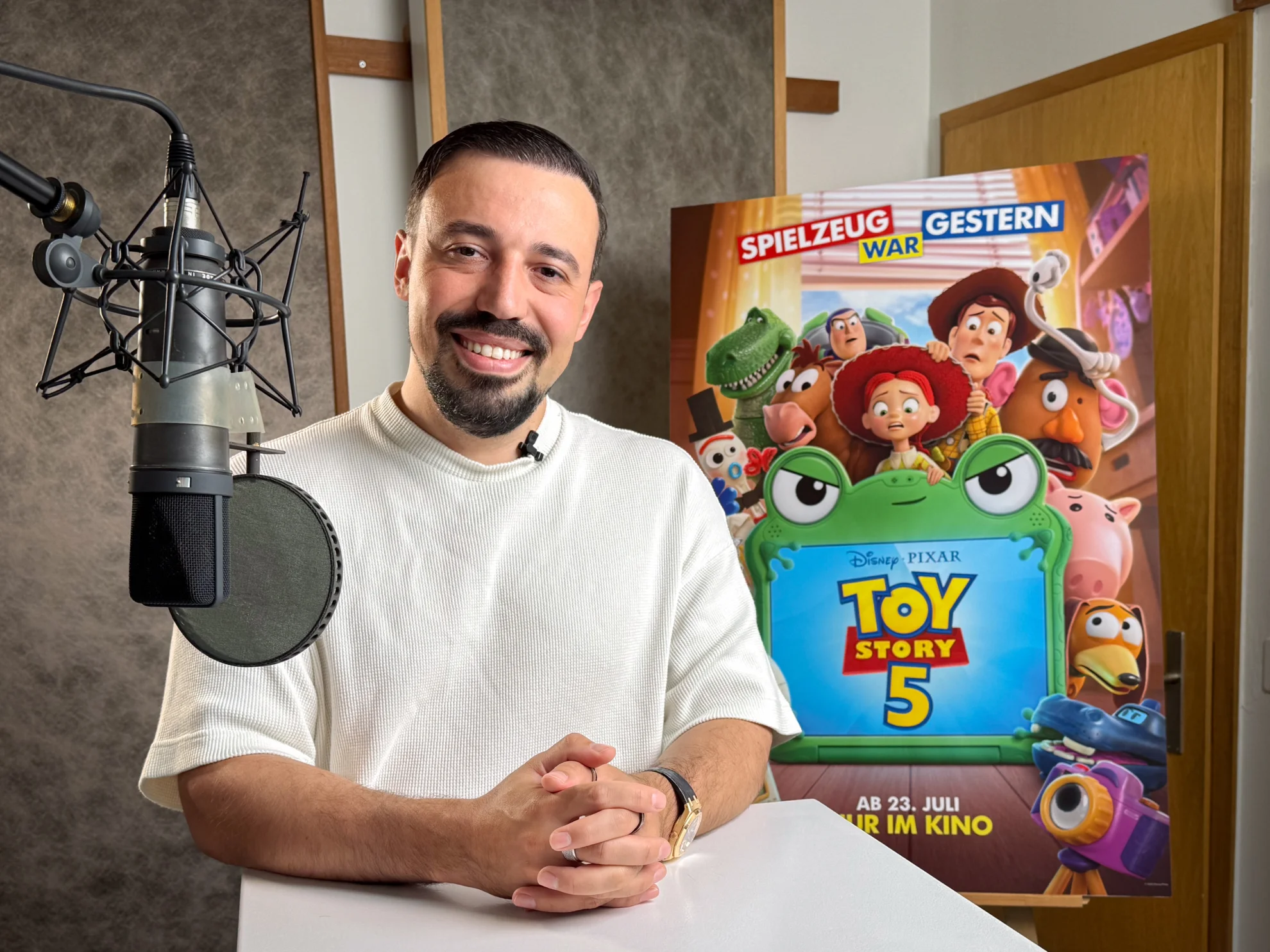 Toy Story 5 hero banner image placeholder