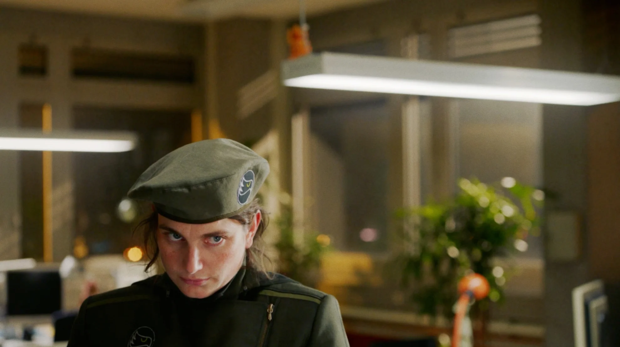 Sekuritas hero banner image placeholder