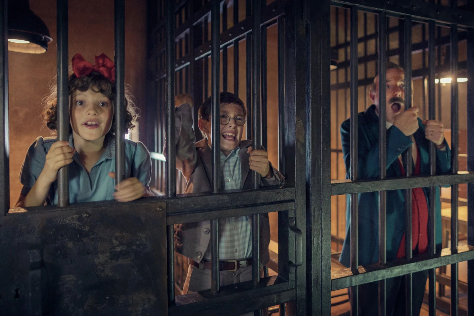 Papa Moll hero banner image placeholder