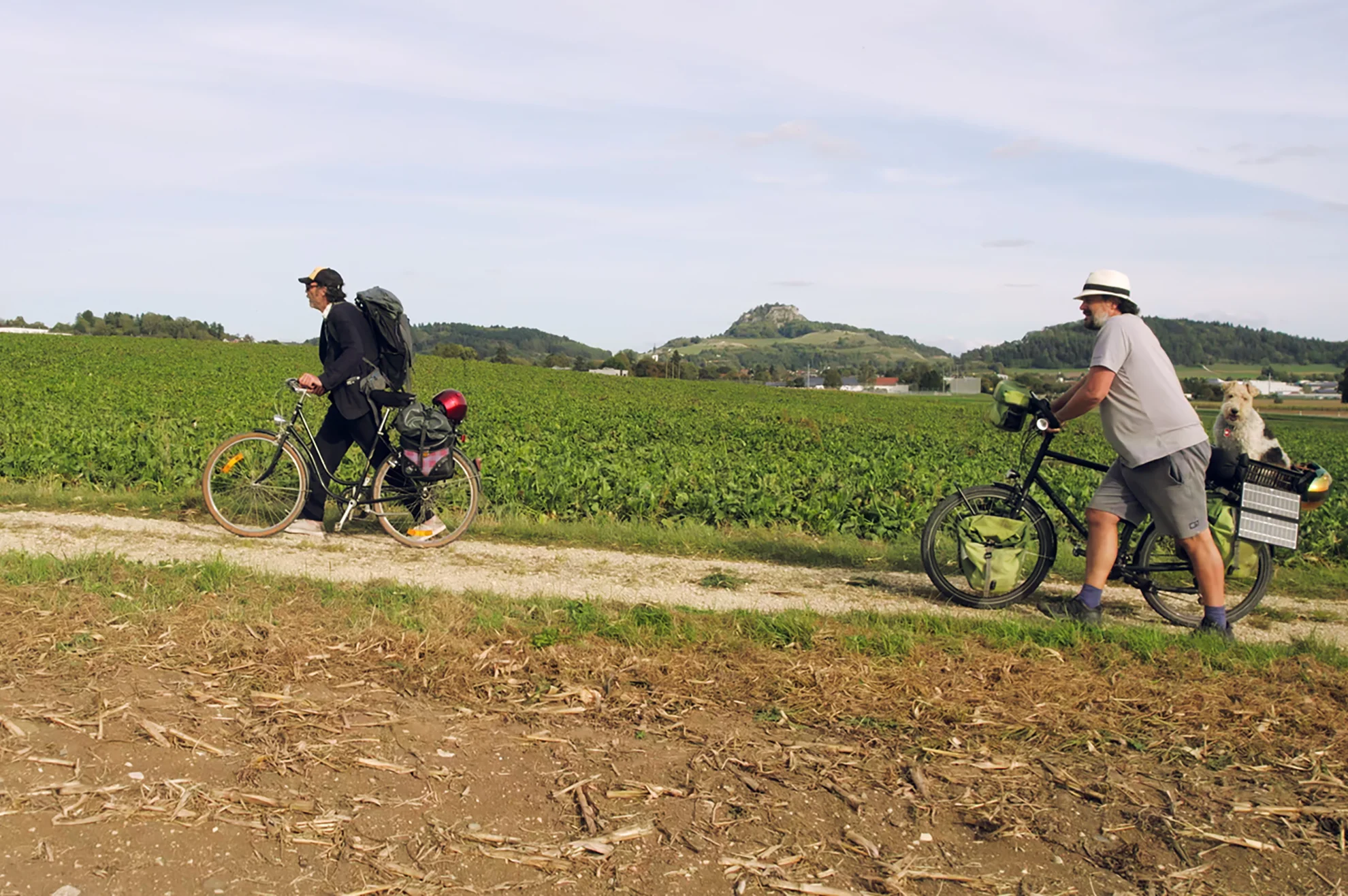À bicyclette! hero banner image placeholder