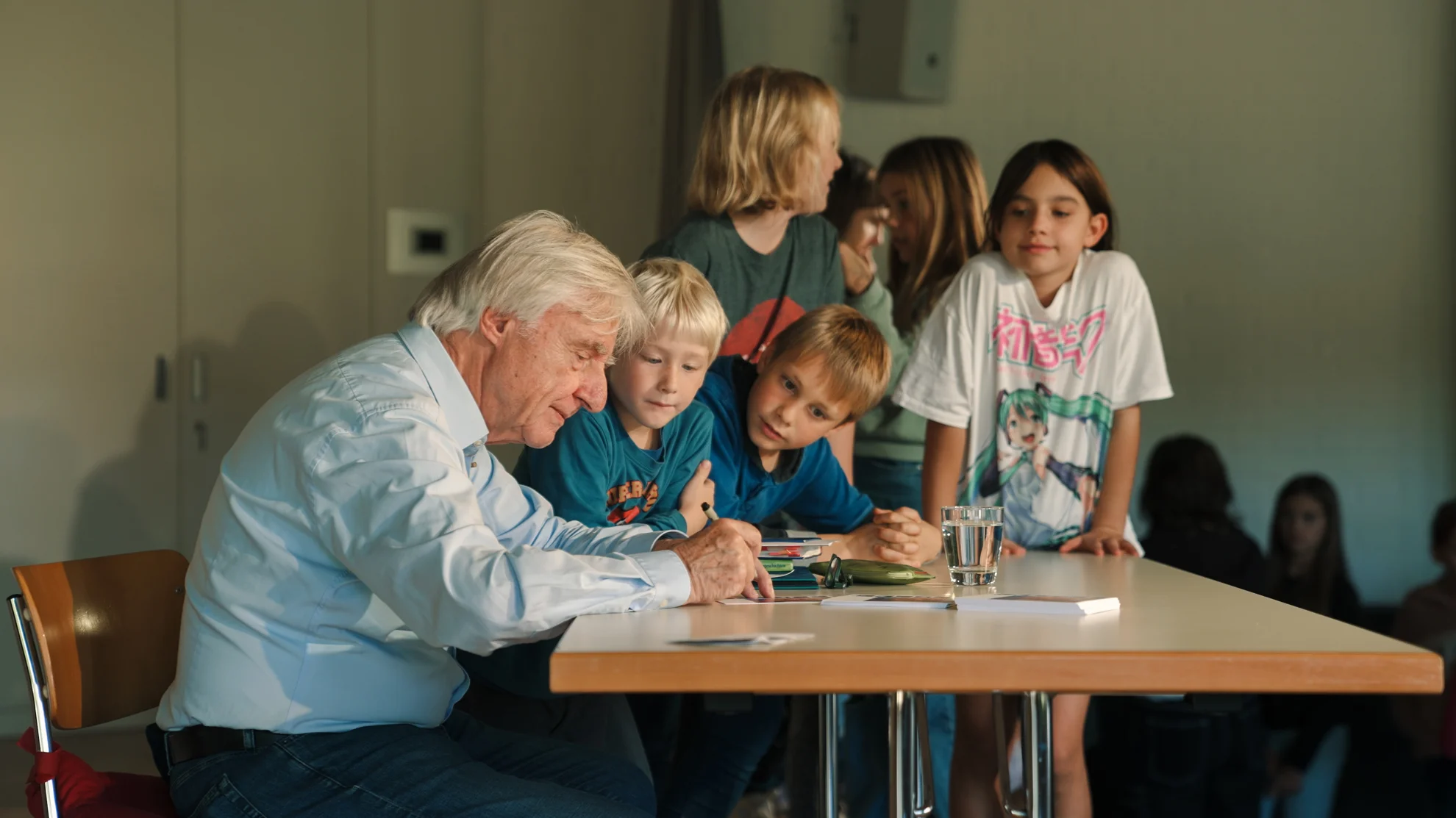 Typisch Emil hero banner image placeholder