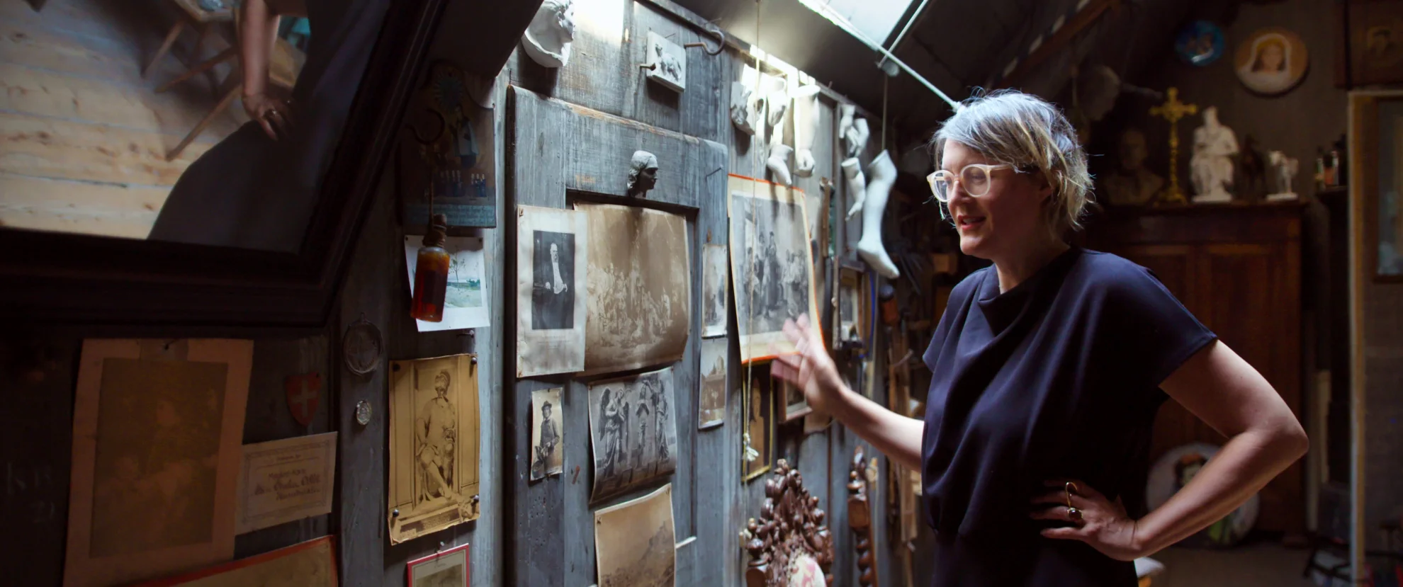 Albert Anker. Malstunden bei Raffael hero banner image placeholder