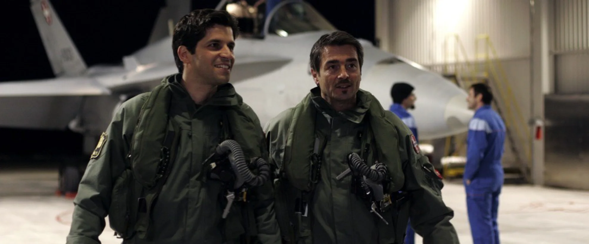 Grounding hero banner image placeholder